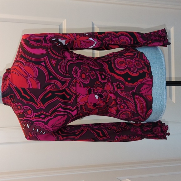 Trina Turk silk blouse S - Picture 2 of 4